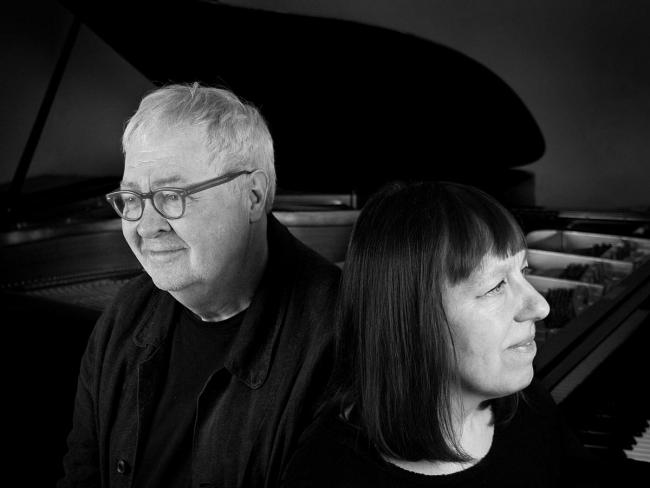 Pianoduon Mats Persson och Kristine Scholz